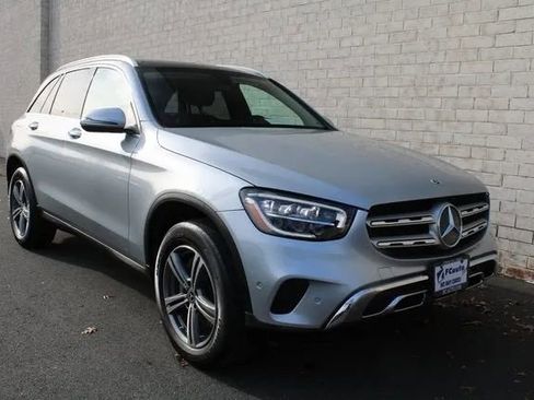 Used 2021 Mercedes-Benz GLC 300 4MATIC image 10