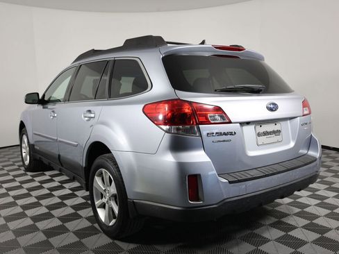 Used 2013 Subaru Outback 2.5i Limited w/ Moonroof Pkg image 4