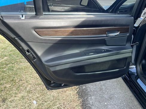 Used 2011 BMW ActiveHybrid 7 Li image 12