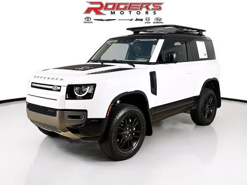 Used 2022 Land Rover Defender 90 X-Dynamic S AWD/4WD image 3