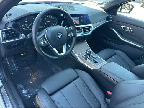 Used 2021 BMW 330i Sedan w/ Convenience Package image 16