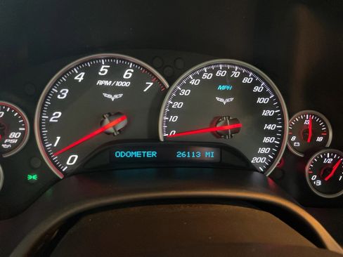 Used 2007 Chevrolet Corvette Convertible w/ Preferred Equipment Group RWD image 9