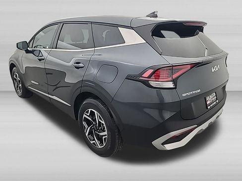 Used 2025 Kia Sportage LX AWD/4WD image 6