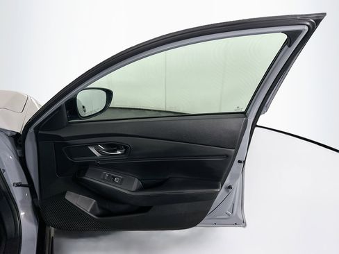 Used 2023 Honda Accord Sport image 30