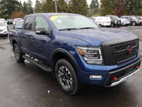 Used 2024 Nissan Titan PRO-4X w/ Pro-4x Convenience Package image 1