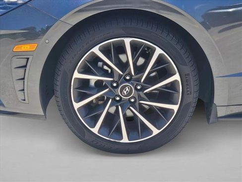Used 2023 Hyundai Sonata Limited w/ Preferred Accessory Package FWD image 14