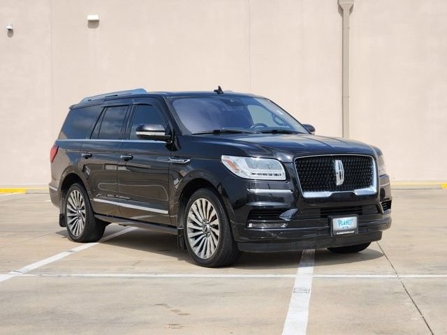 Used 2020 Lincoln Navigator Reserve w/ Equipment Group 208A Reserve RWD image 3