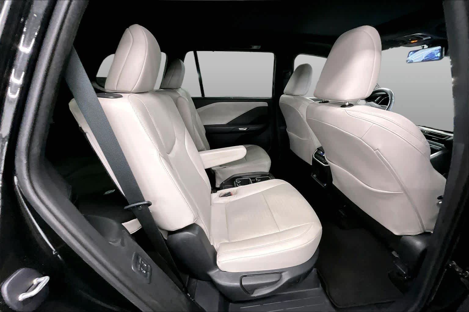 Used 2025 Lexus TX 350 FWD w/ Technology Package image 20