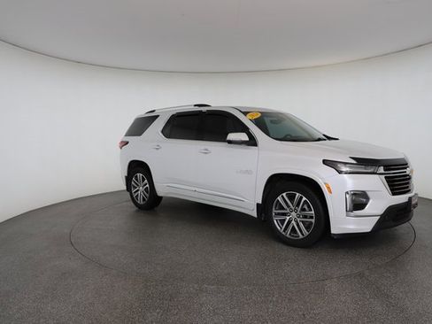 Used 2024 Chevrolet Traverse High Country image 26