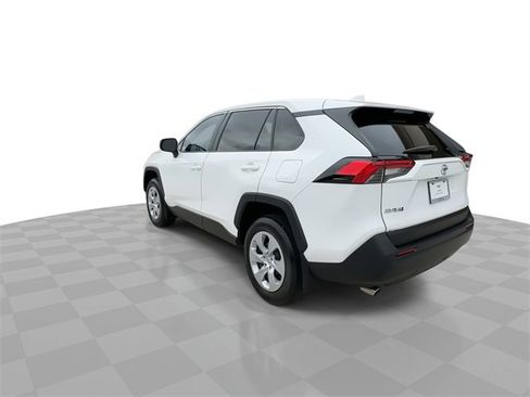 Used 2024 Toyota RAV4 LE image 11