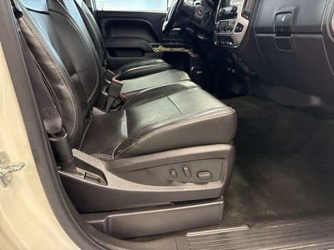 Used 2014 GMC Sierra 1500 SLT w/ SLT Crew Cab Value Package image 24