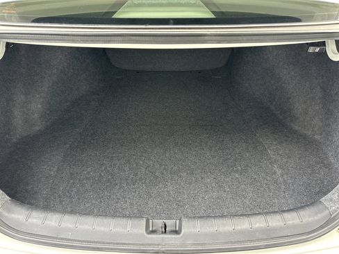 Used 2015 Honda Accord EX-L image 28