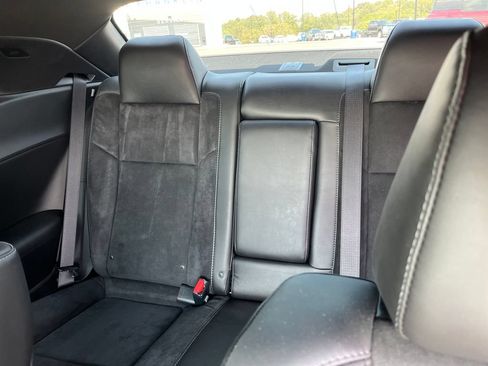 Used 2019 Dodge Challenger R/T Scat Pack w/ Shaker Package RWD image 13