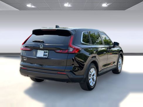 Used 2023 Honda CR-V LX image 9