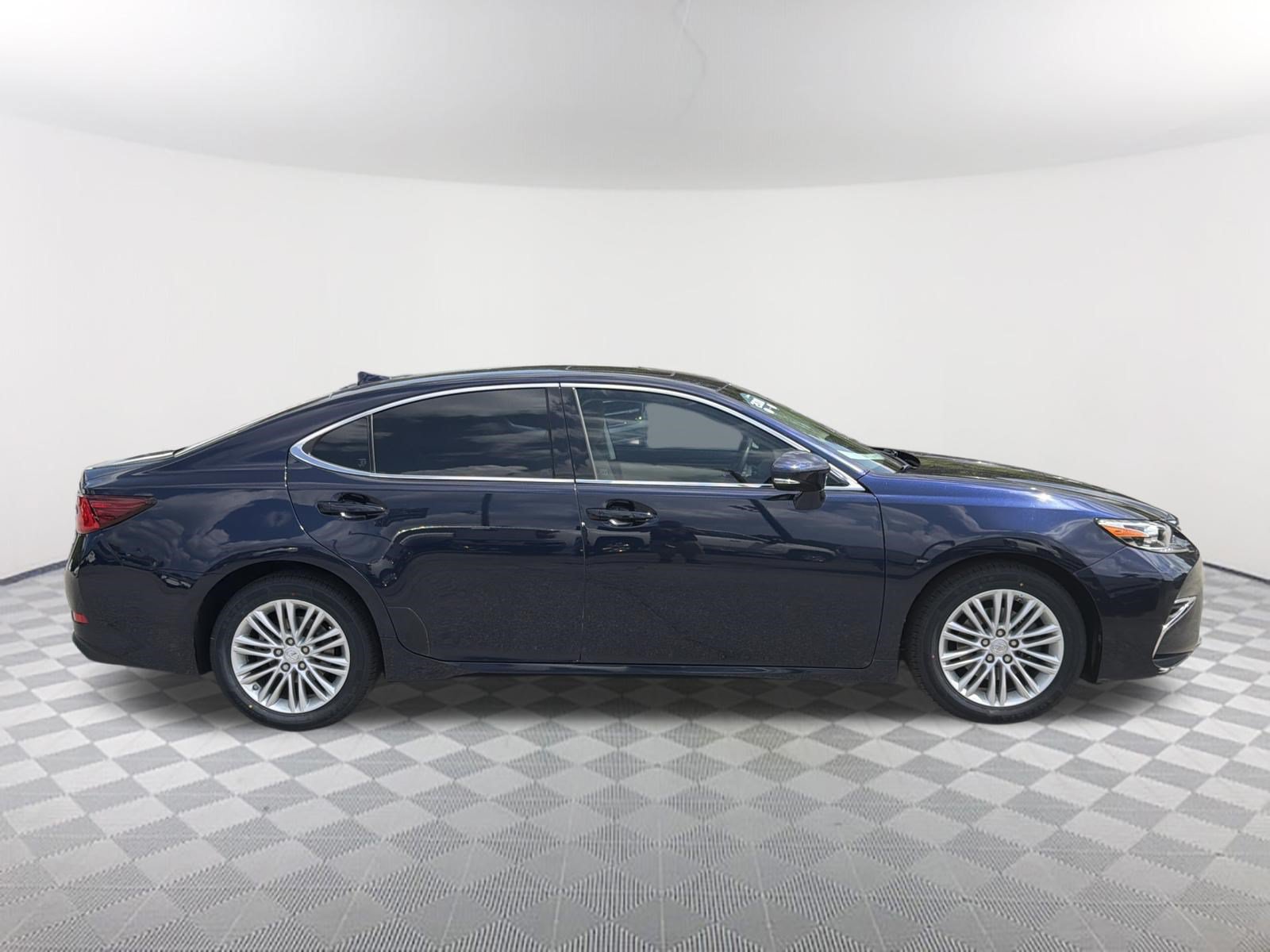 Used 2018 Lexus ES 350 w/ Accessory Package 2 FWD image 5