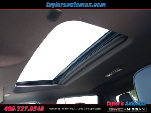 Used 2022 Chevrolet Silverado 1500 High Country w/ High Country Premium Package AWD/4WD image 38