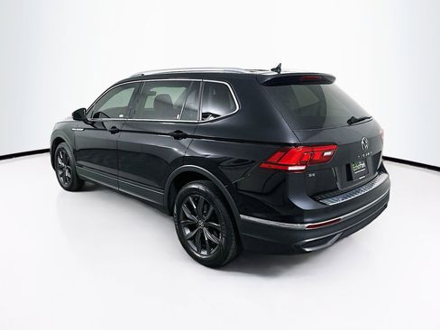 Used 2022 Volkswagen Tiguan SE image 5
