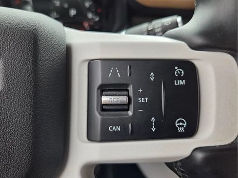 Used 2025 Land Rover Defender 110 S AWD/4WD image 30