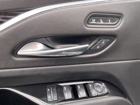 Used 2021 Cadillac Escalade ESV Sport image 19