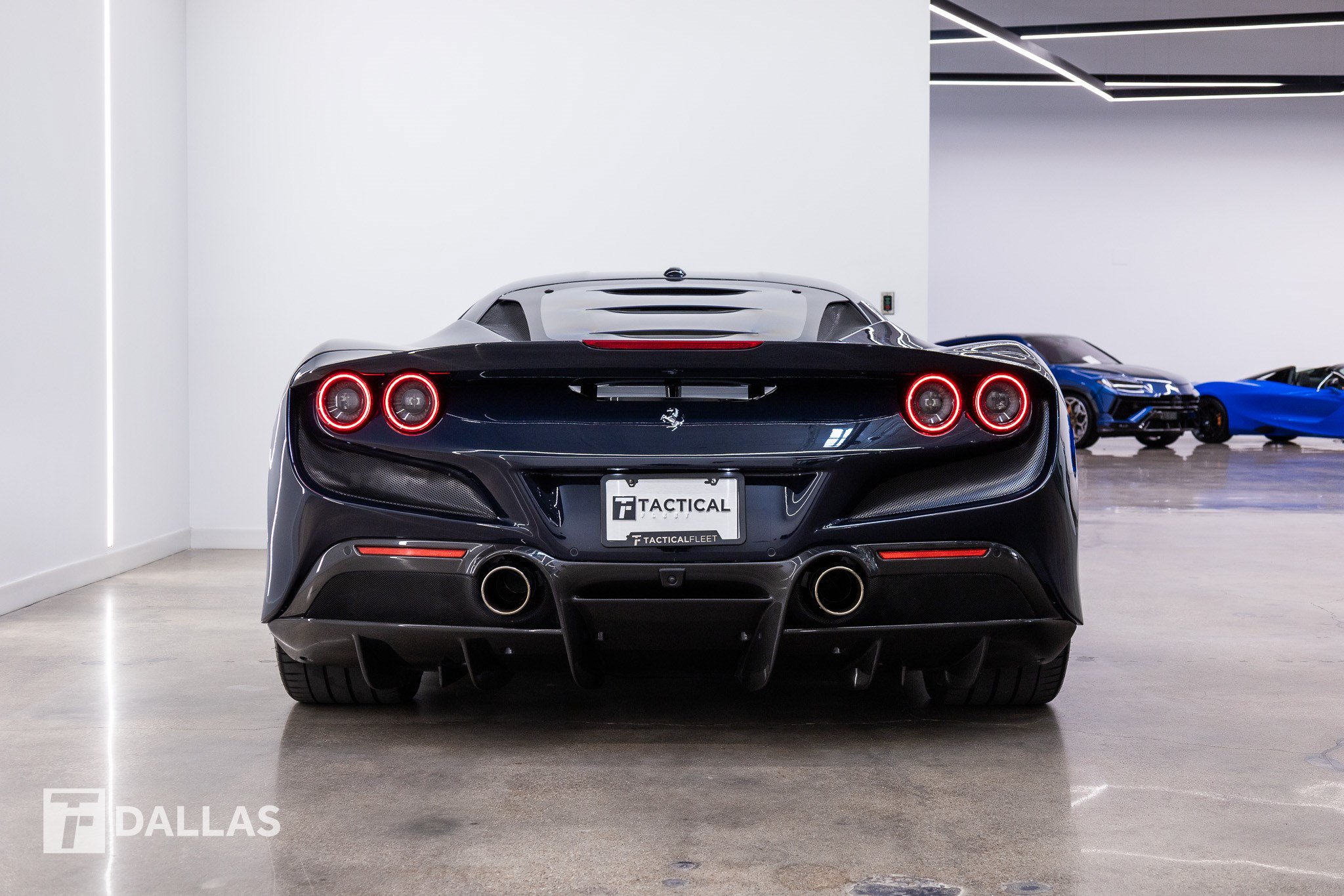 Used 2020 Ferrari F8 Tributo RWD image 13