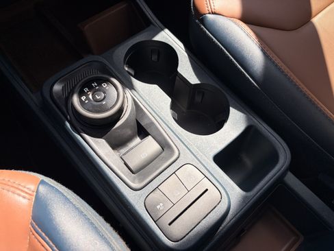 Certified 2024 Ford Maverick Lariat FWD image 20
