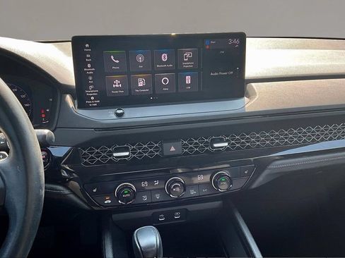 Used 2023 Honda Accord EX-L image 9