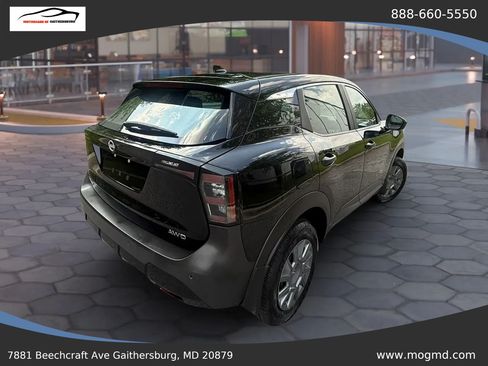 Used 2025 Nissan Kicks S AWD/4WD image 5