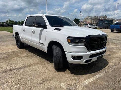 Used 2021 RAM 1500 Big Horn AWD/4WD image 1