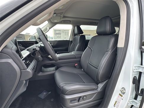 New 2026 INFINITI QX80 Pure w/ Cargo Package image 16