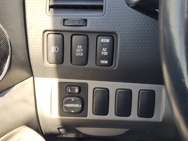 Used 2005 Toyota Tacoma PreRunner RWD image 21