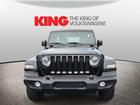 Used 2023 Jeep Wrangler Unlimited Sport AWD/4WD image 9