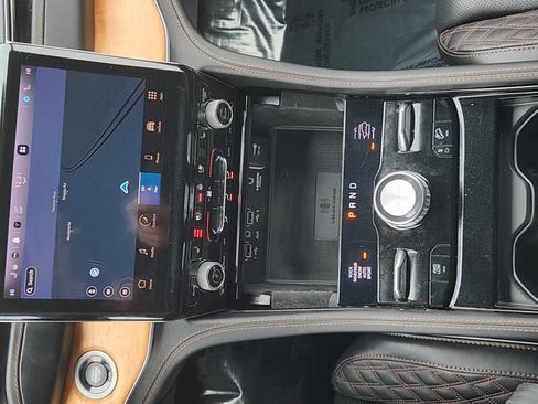 Used 2022 Jeep Grand Cherokee Summit image 16