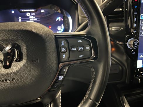 Used 2023 RAM 2500 Limited image 14