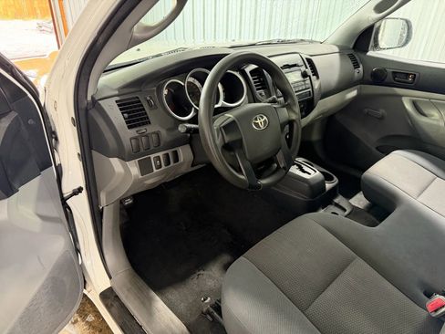 Used 2012 Toyota Tacoma 2WD Regular Cab image 14
