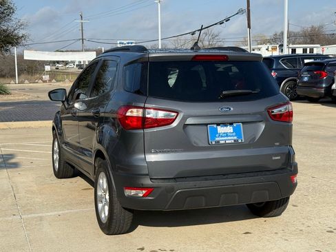 Used 2020 Ford EcoSport SE w/ SE Convenience Package image 3