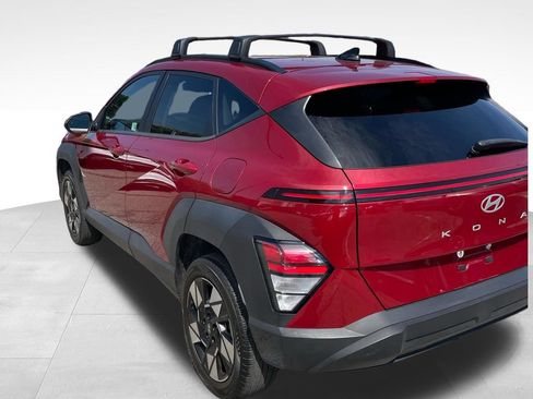 Used 2024 Hyundai Kona SEL w/ Convenience Package AWD/4WD image 5