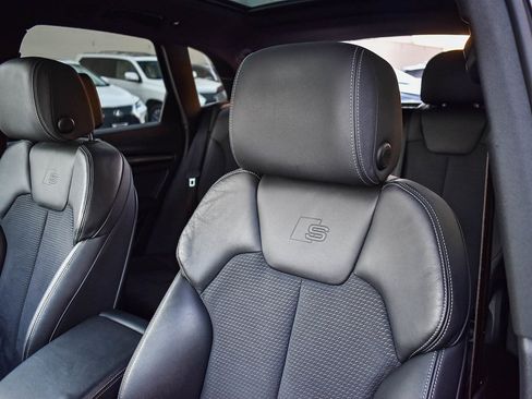 Used 2022 Audi SQ5 Premium Plus w/ Premium Plus Package image 25