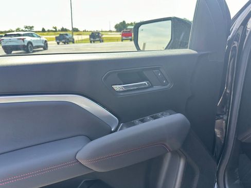 New 2024 Chevrolet Colorado Z71 w/ Z71 Convenience Package 2 image 11