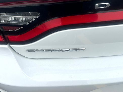 Used 2021 Dodge Charger SXT w/ Leather Interior Group image 30