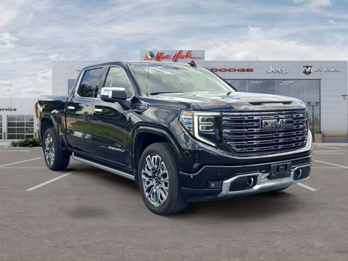 Used 2025 GMC Sierra 1500 Denali Ultimate AWD/4WD image 7