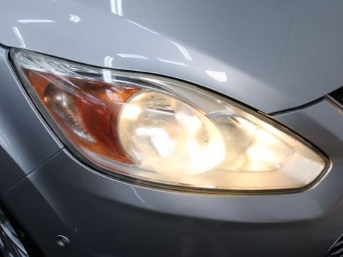 Used 2014 Ford C-MAX Energi SEL w/ Equipment Group 303A FWD image 32