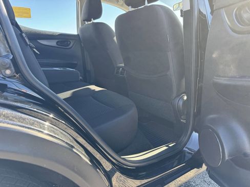 Used 2020 Nissan Rogue Sport S w/ Appearance Package AWD/4WD image 22