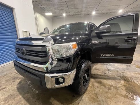 Used 2014 Toyota Tundra SR5 image 8