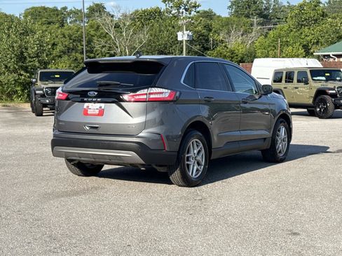 Used 2024 Ford Edge SEL AWD/4WD image 5
