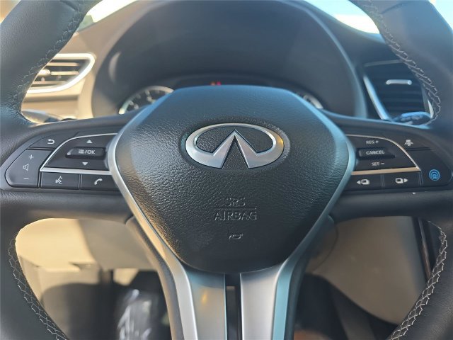 Used 2023 INFINITI QX50 Luxe FWD image 21