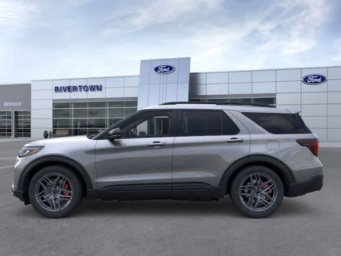 New 2026 Ford Explorer ST-Line w/ ST-Line Street Pack RWD image 3