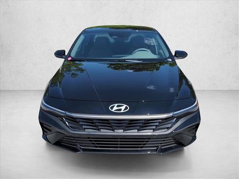 New 2026 Hyundai Elantra SE FWD image 6