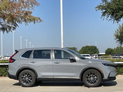 Used 2026 Honda CR-V EX-L image 3
