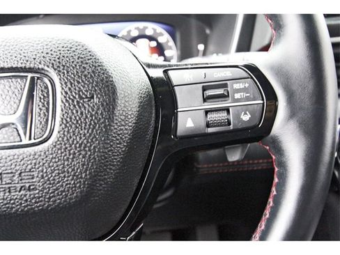 Used 2025 Honda Pilot Black Edition image 19