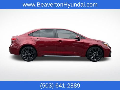 Used 2024 Toyota Corolla SE image 8